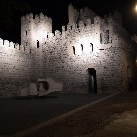 Апартаменты Puerta Del Vado Alto Толедо Экстерьер фото