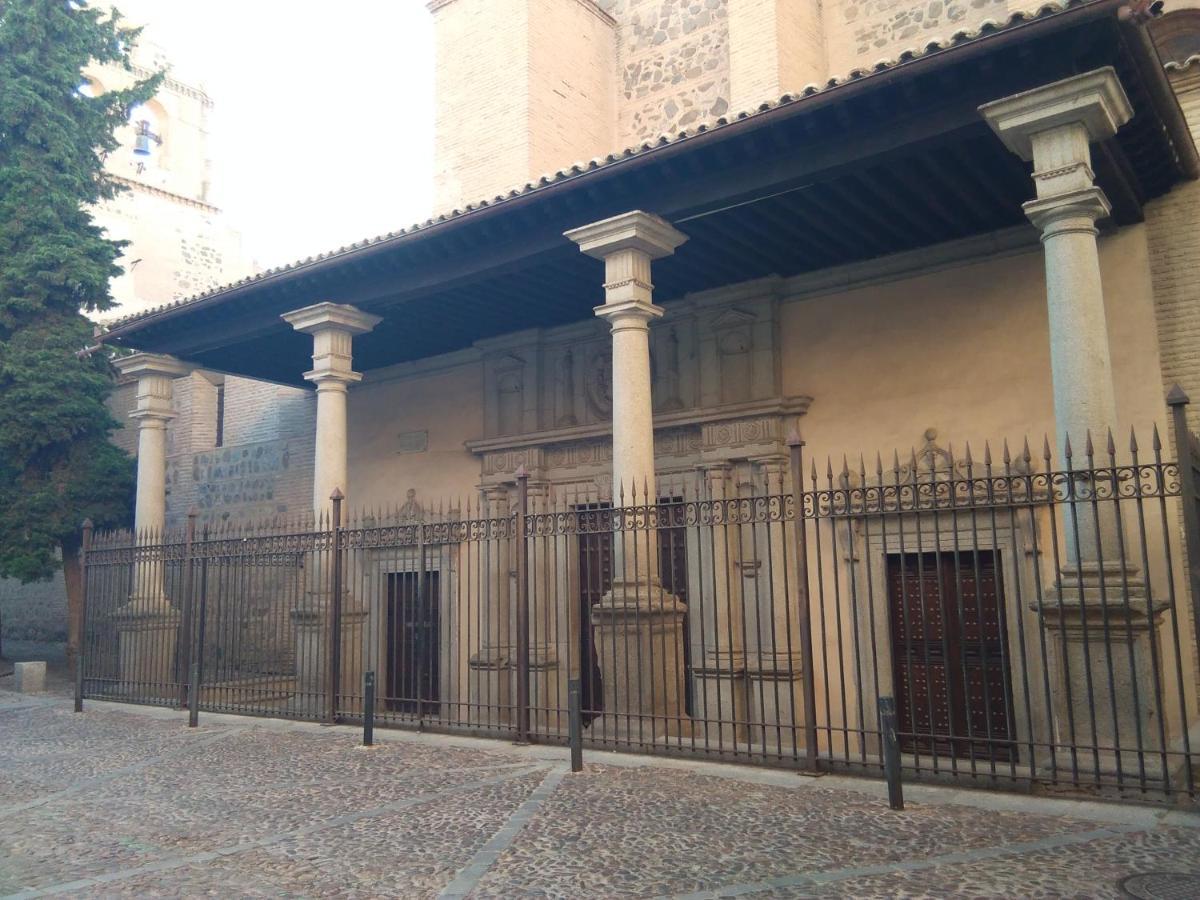 Апартаменты Puerta Del Vado Alto Толедо Экстерьер фото